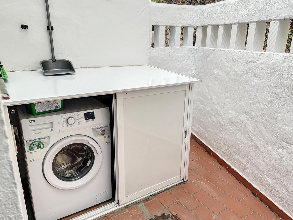 Villa Agradable Adosado Con Piscina La Hidalga Benalmádena Exterior foto
