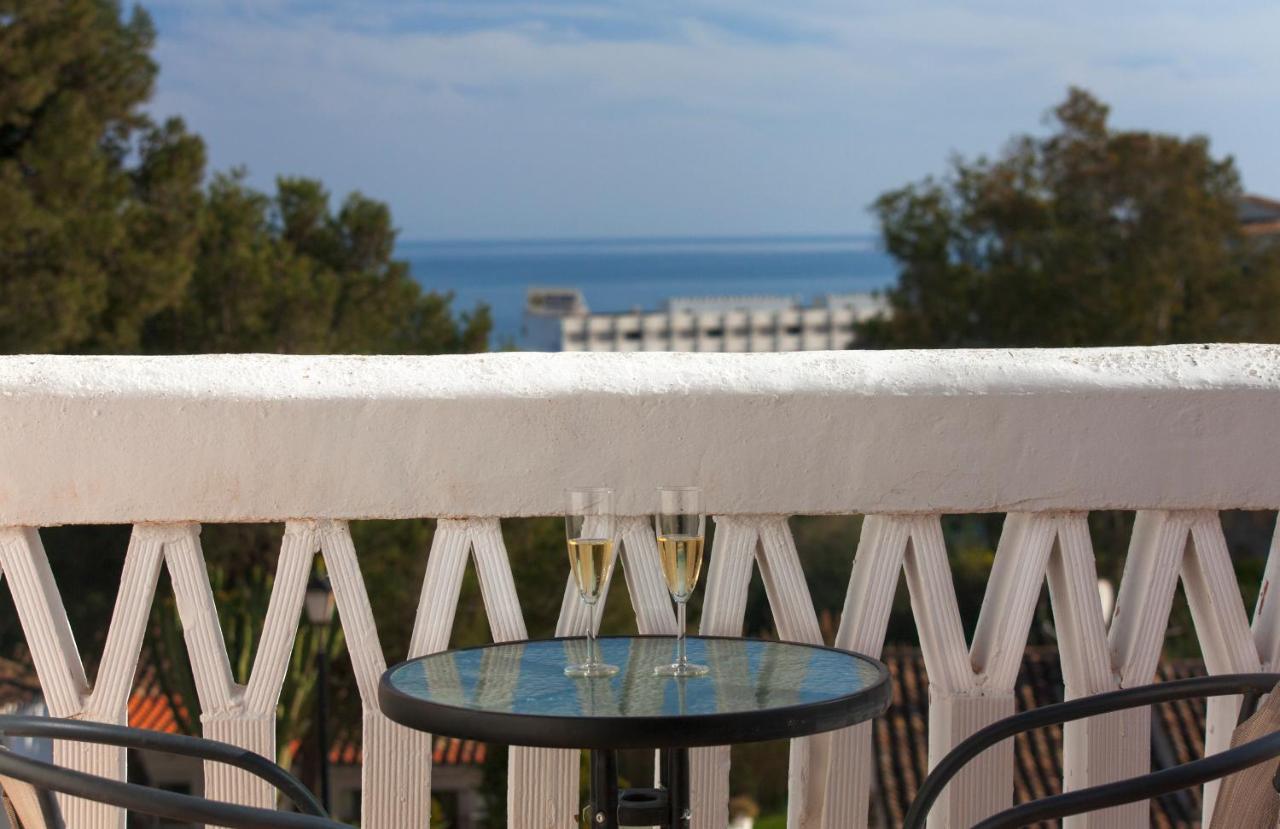 Villa Agradable Adosado Con Piscina La Hidalga Benalmádena Exterior foto
