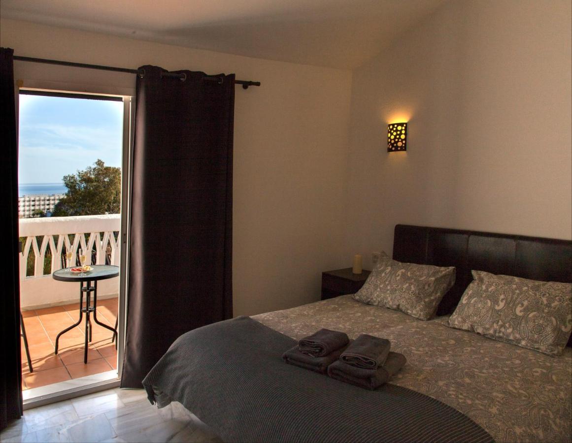 Villa Agradable Adosado Con Piscina La Hidalga Benalmádena Exterior foto